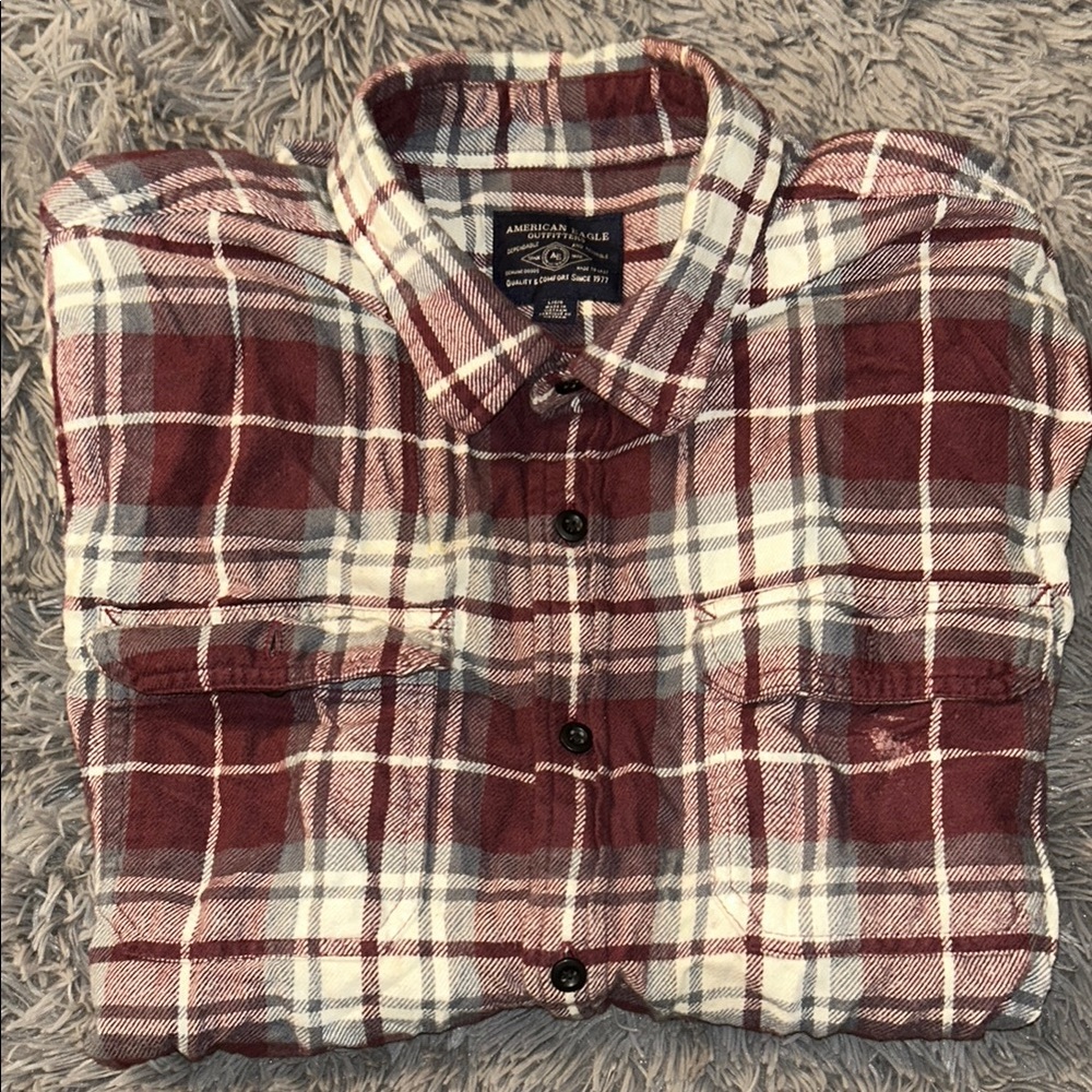 American Eagle Outfitters Men's Red Plaid Shirt